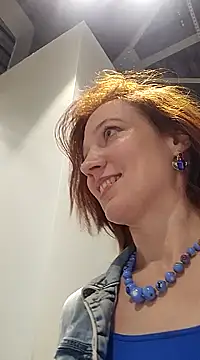 Exhibitionsplit online show from 02-25-25, 05:15