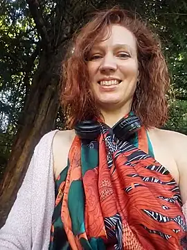 Exhibitionsplit online show from 10-01-25, 02:34