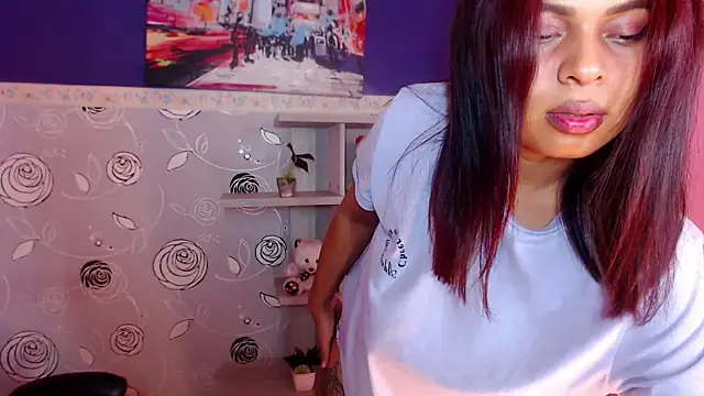 Naomi Tylers online show from 02-09-25, 03:11