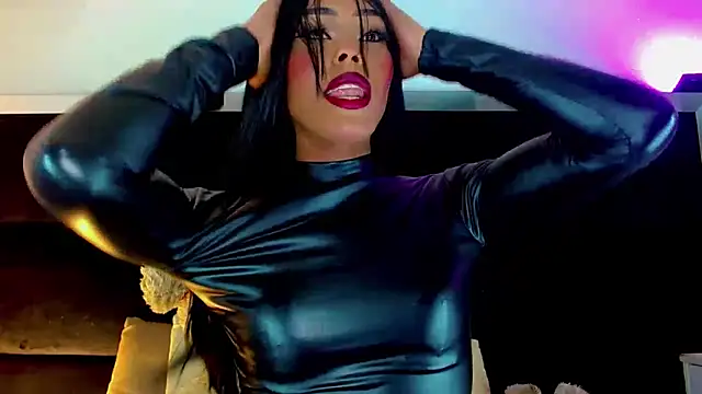 Snapshot of CoralineSweett chatting on 09-30-25, 02:05 CoralineSweett online show from 09-30-25, 02:05