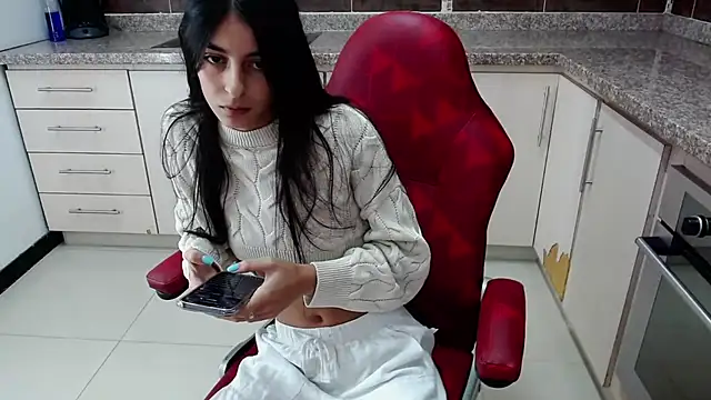 cristel 17 online show from 03-13-25, 09:16