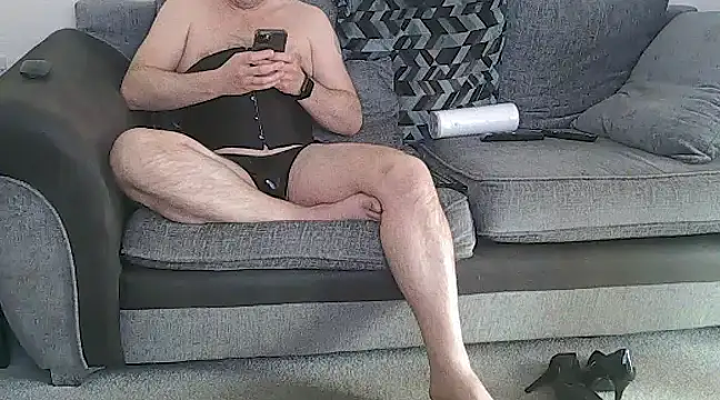 Safaslave online show from 03-17-25, 09:22