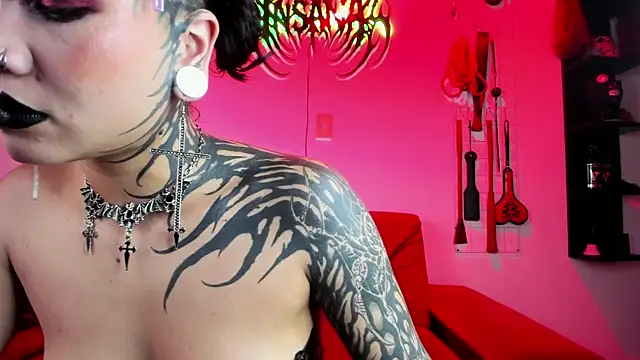 irregular fetish  online show from 03-26-26, 12:39