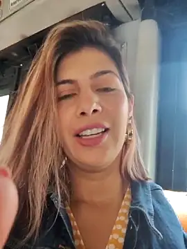 scarlett moore online show from 10-19-25, 02:40