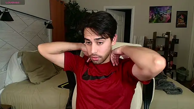 Snapshot of thonylewys chatting on 07-12-26, 12:23 thonylewys online show from 07-12-26, 12:23