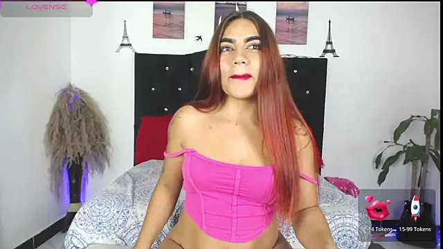 little maleja online show from 10-26-25, 04:18