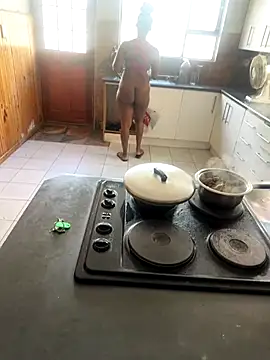 Snapshot of NastycoupleRZA chatting on 12-17-25, 07:14 NastycoupleRZA online show from 12-17-25, 07:14