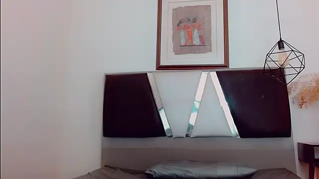 hilary rodriguez online show from 03-15-25, 07:05