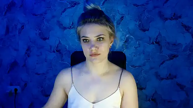 nika gold1 online show from 02-14-25, 09:10