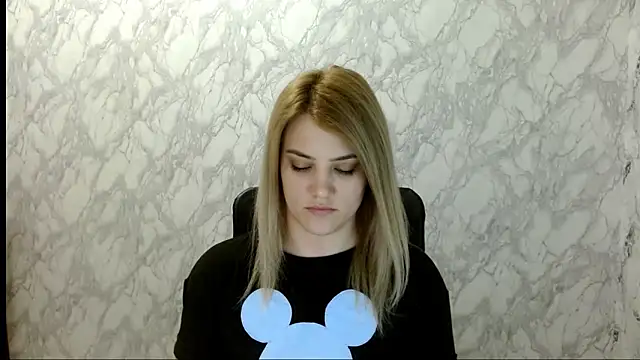 Snapshot of nika_gold1 chatting on 02-10-26, 05:06 nika gold1 online show from 02-10-26, 05:06