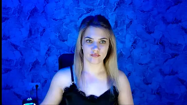 Snapshot of nika_gold1 chatting on 02-28-26, 03:02 nika gold1 online show from 02-28-26, 03:02