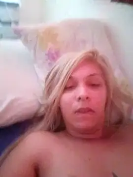 Snapshot of transgirl26 chatting on 02-14-25, 07:44 transgirl26 online show from 02-14-25, 07:44