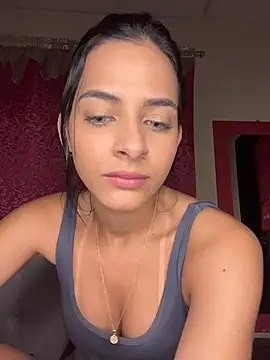 violetta-brown1 online show from 12-04-25, 02:10