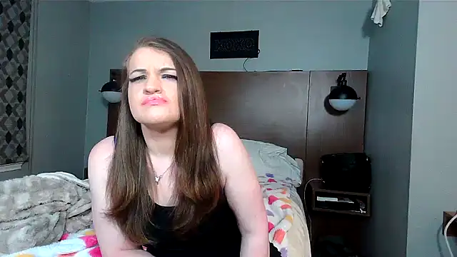 Snapshot of kittykat_1999@xh chatting on 12-21-24, 10:06 kittykat 1999xh online show from 12-21-24, 10:06