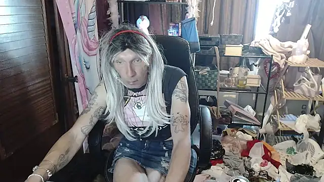 Ombeline1 online show from 09-08-25, 04:06