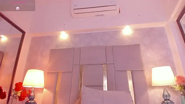 Camilaa Sanchez  online show from 02-10-25, 02:05