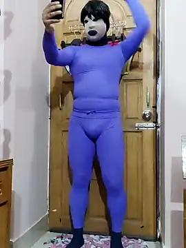 Snapshot of zentaishow chatting on 01-21-25, 10:30 zentaishow online show from 01-21-25, 10:30