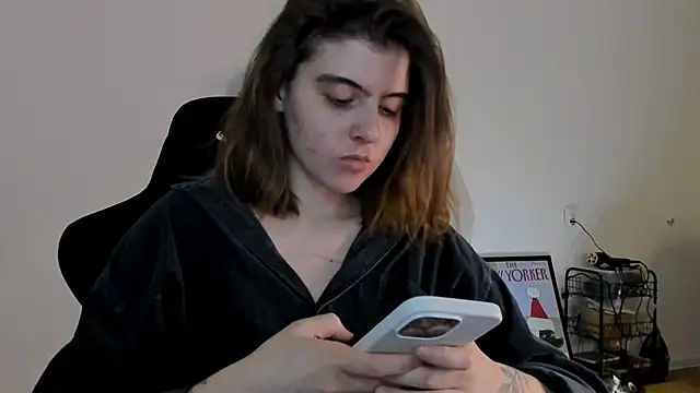 emmamurrr online show from 12-21-24, 08:32