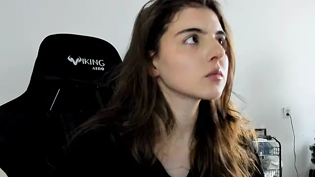 emmamurrr online show from 01-11-26, 12:43