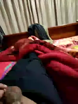 Snapshot of Nuttysub chatting on 12-27-24, 10:23 Nuttysub online show from 12-27-24, 10:23