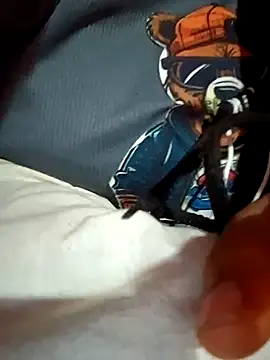 Snapshot of Mangla_Bhabhi chatting on 01-03-25, 11:12 Mangla Bhabhi online show from 01-03-25, 11:12