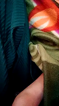 Snapshot of Mangla_Bhabhi chatting on 02-04-25, 09:17 Mangla Bhabhi online show from 02-04-25, 09:17