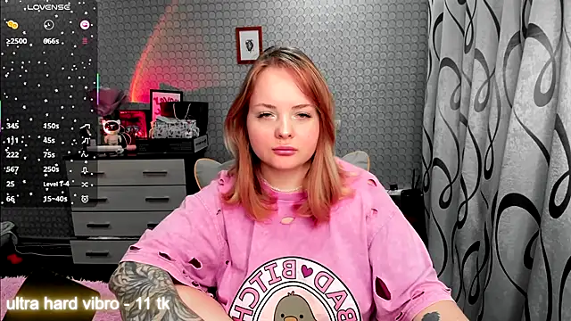 Snapshot of flower_sarah_ chatting on 12-01-25, 07:24 flower sarah online show from 12-01-25, 07:24