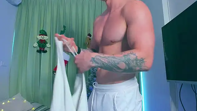 Snapshot of Samuel_Andrew chatting on 12-31-24, 01:47 Samuel Andrew online show from 12-31-24, 01:47