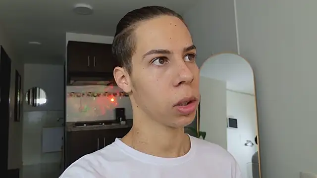 grey   27 online show from 03-10-25, 11:42