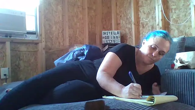 stellaquinn1775 online show from 02-16-26, 10:06