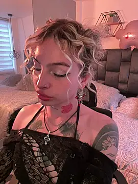 Snapshot of Bonnie_vega chatting on 03-13-26, 09:43 Bonnie vega online show from 03-13-26, 09:43