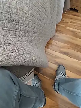 mia69x online show from 11-15-25, 08:33