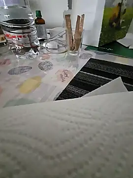 mia69x online show from 04-12-26, 08:19