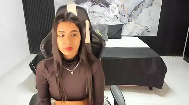 Ivy 16 online show from 02-03-25, 12:03