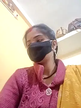 Snapshot of Mamta_Chaterjee chatting on 12-25-24, 12:05 Mamta Chaterjee online show from 12-25-24, 12:05