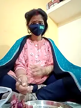 Snapshot of Mamta_Chaterjee chatting on 01-02-25, 03:15 Mamta Chaterjee online show from 01-02-25, 03:15