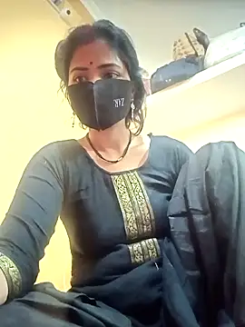 Snapshot of Mamta_Chaterjee chatting on 03-06-25, 03:24 Mamta Chaterjee online show from 03-06-25, 03:24