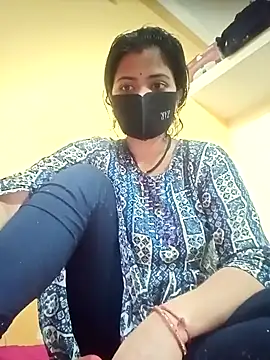 Snapshot of Mamta_Chaterjee chatting on 03-19-25, 02:59 Mamta Chaterjee online show from 03-19-25, 02:59