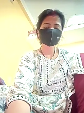 Snapshot of Mamta_Chaterjee chatting on 03-20-25, 02:08 Mamta Chaterjee online show from 03-20-25, 02:08
