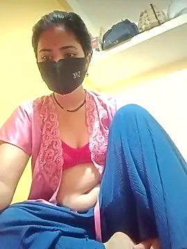 Snapshot of Mamta_Chaterjee chatting on 03-21-25, 01:34 Mamta Chaterjee online show from 03-21-25, 01:34