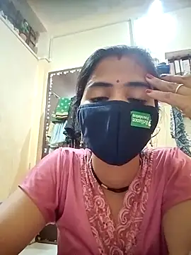 Snapshot of Mamta_Chaterjee chatting on 09-18-25, 03:03 Mamta Chaterjee online show from 09-18-25, 03:03