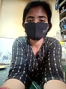 Snapshot of Mamta_Chaterjee chatting on 10-07-25, 03:47 Mamta Chaterjee online show from 10-07-25, 03:47