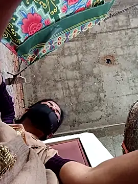 Mamta Chaterjee online show from 11-27-25, 02:35