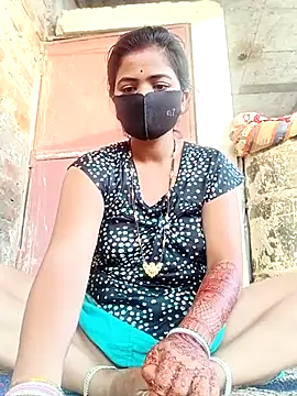 Snapshot of Mamta_Chaterjee chatting on 05-02-26, 12:59 Mamta Chaterjee online show from 05-02-26, 12:59