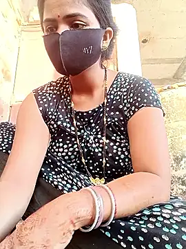 Snapshot of Mamta_Chaterjee chatting on 05-05-26, 12:51 Mamta Chaterjee online show from 05-05-26, 12:51