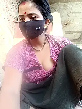 Snapshot of Mamta_Chaterjee chatting on 05-09-26, 01:11 Mamta Chaterjee online show from 05-09-26, 01:11