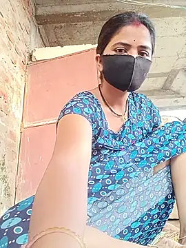 Snapshot of Mamta_Chaterjee chatting on 06-12-26, 12:53 Mamta Chaterjee online show from 06-12-26, 12:53