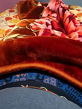 Snapshot of ak007_desire chatting on 01-06-26, 08:45 ak007 desire online show from 01-06-26, 08:45