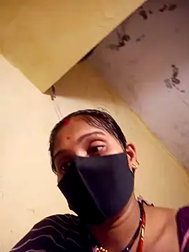 Snapshot of Hi_Radhika chatting on 01-24-25, 05:00 Hi Radhika online show from 01-24-25, 05:00