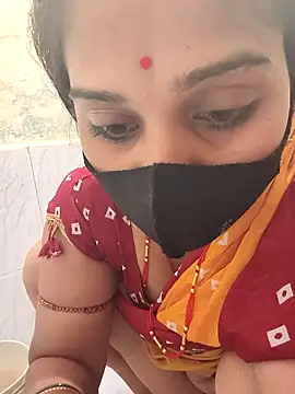 Snapshot of Hi_Radhika chatting on 02-21-25, 01:00 Hi Radhika online show from 02-21-25, 01:00